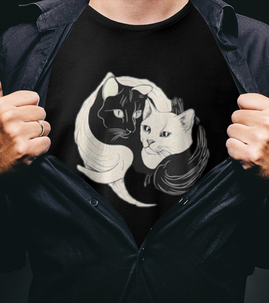 Yin Yang Cats Black And White Circle Harmony T-Shirt