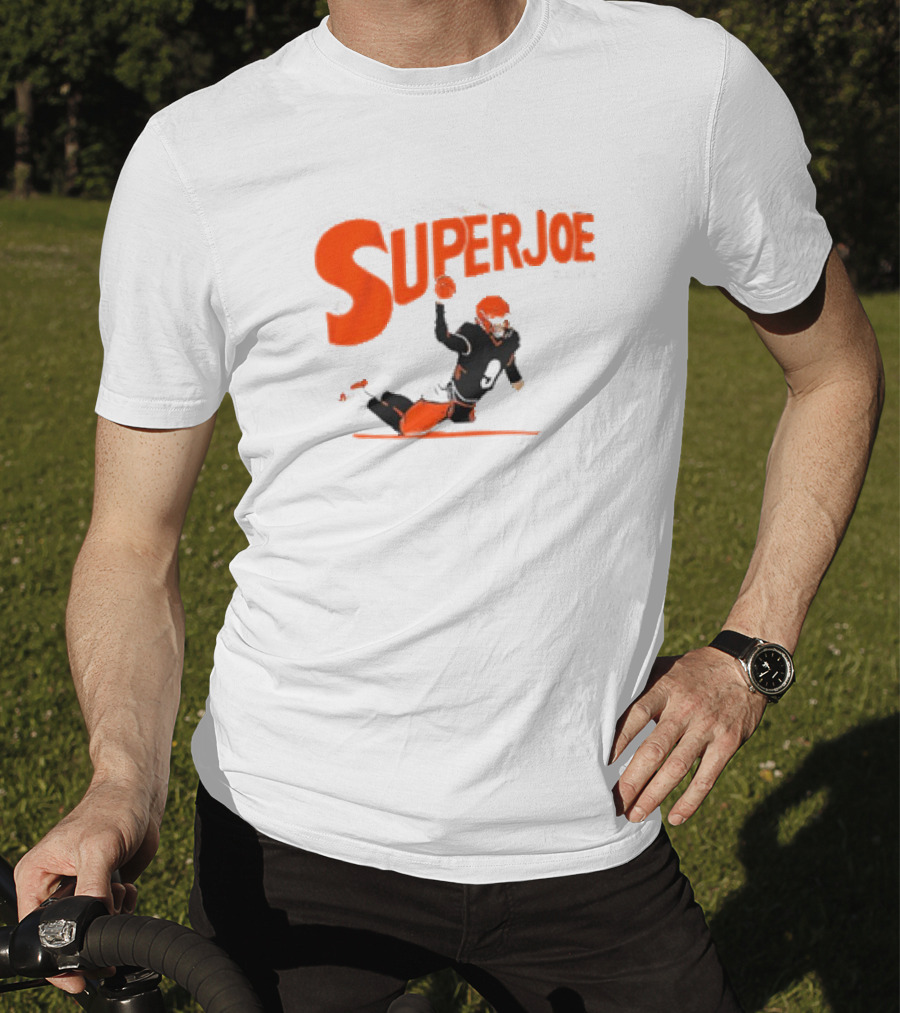 Superjoe Throw 9 Football Superstar T-Shirt