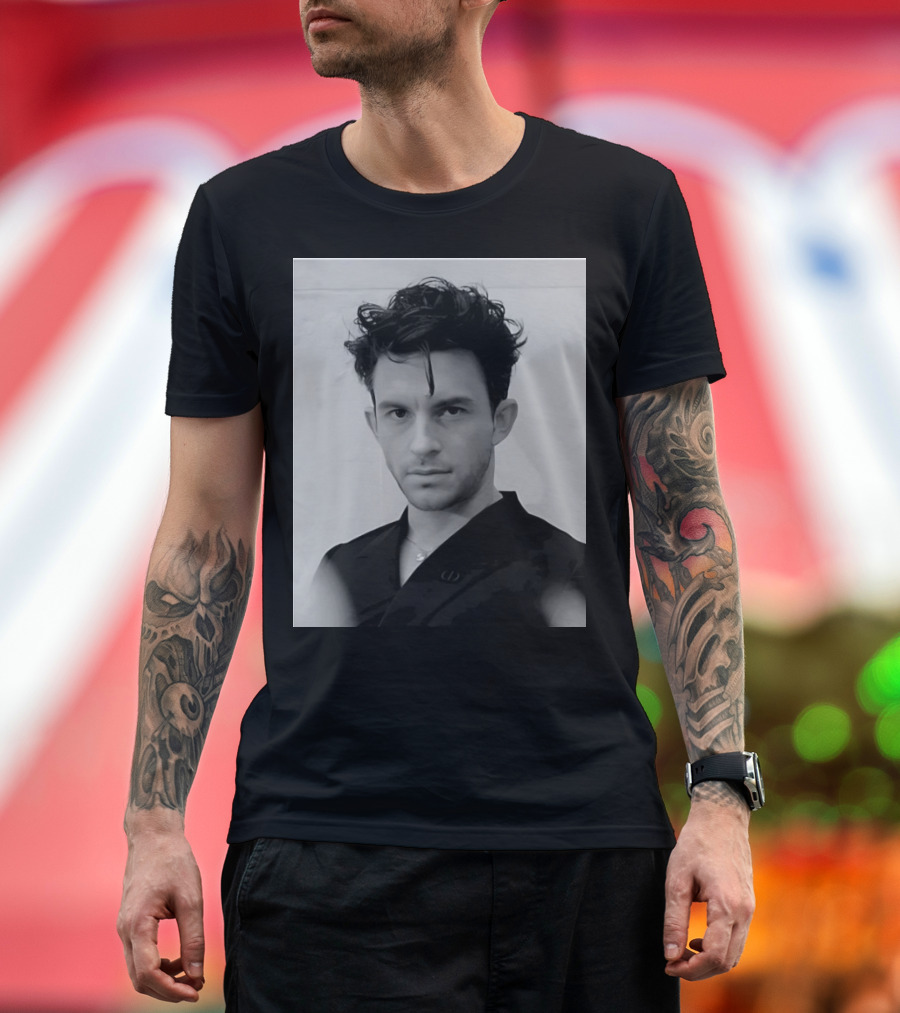 Jonathan Bailey Black and White Vintage Style Photo T-Shirt