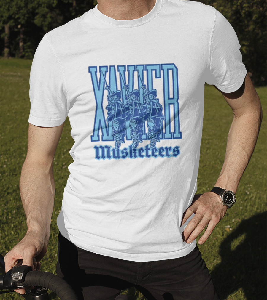 Xavier Musketeers Men's Basketball Three Musketeers Vintage T-Shirt