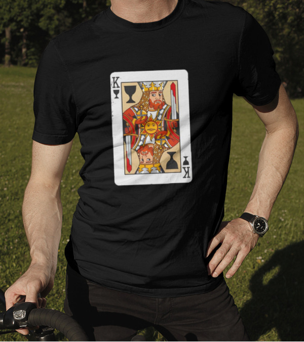 Monty Python And The Holy Grail King Card Grail Icon Classic T-Shirt