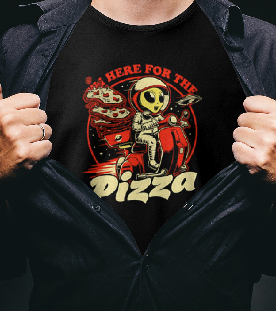 Space Pizza Delivery Alien Riding Scooter I'm Here For The Pizza T-Shirt