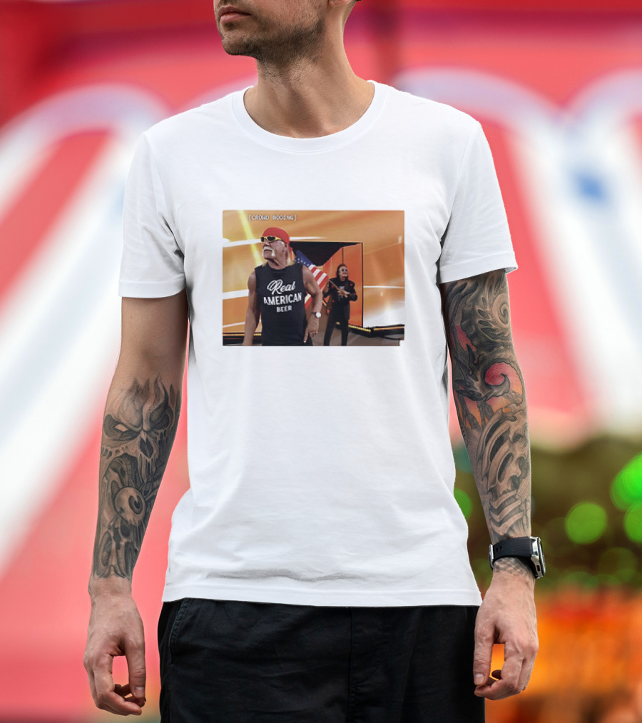 CROWD BOOING REAL AMERICAN BEER WWE HULK HOGAN T-Shirt