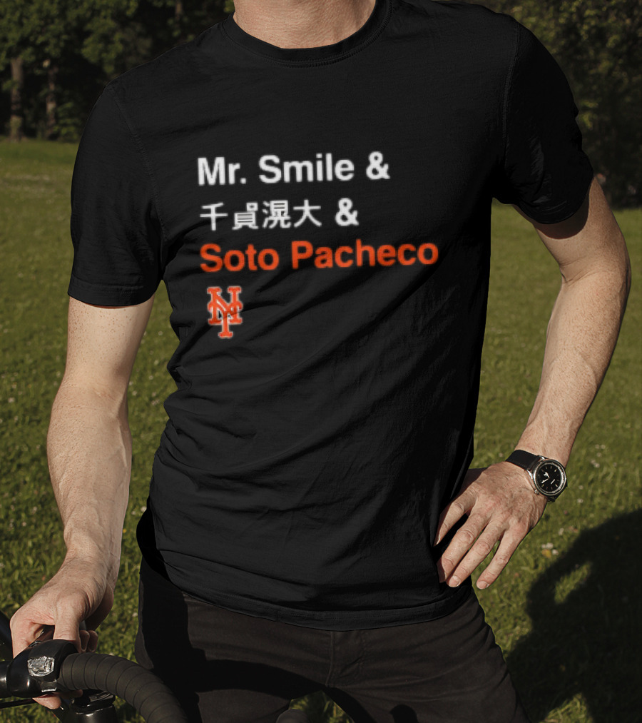 Mr. Smile New York Mets Logo Soto Pacheco T-Shirt