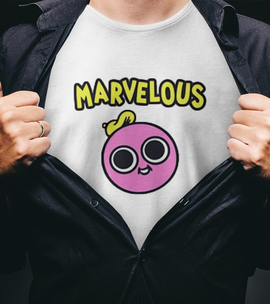 MARVELOUS Cute Pink Smiley Face With Large Eyes And Yellow Hair T-Shirt