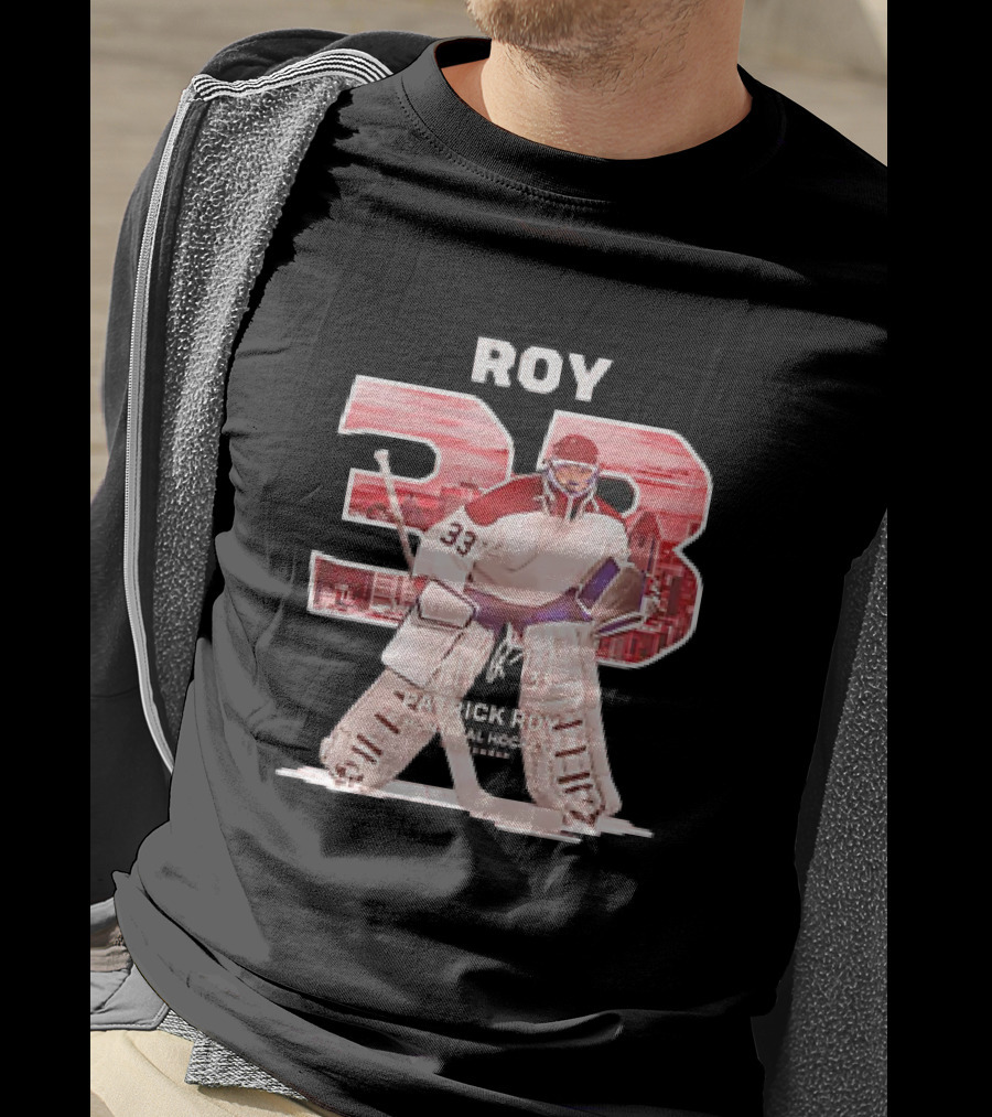 Patrick Roy 33 Montreal Hockey NHL Throwback Vintage Signature T-Shirt