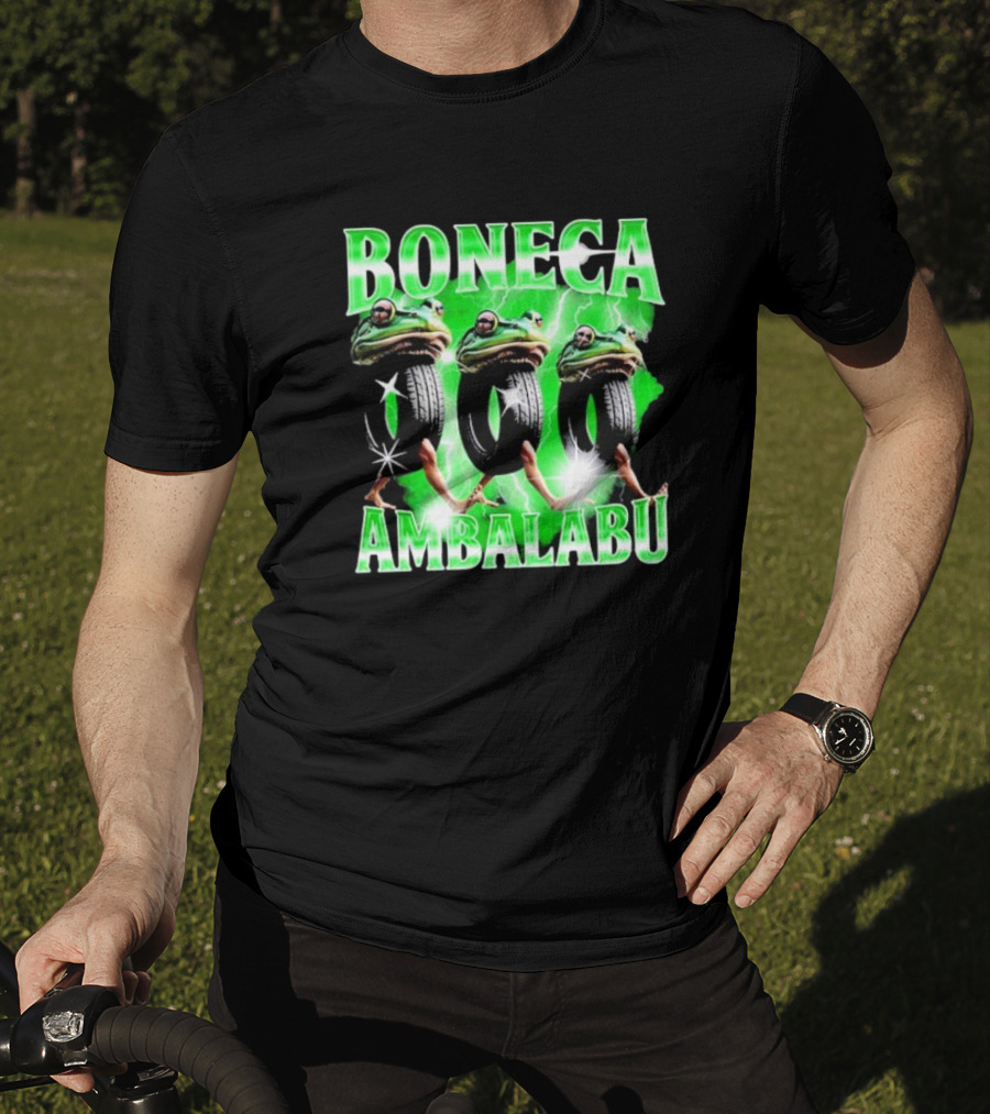 Boneca Ambalabu Frog Head With Tires And Green Lightning T-Shirt