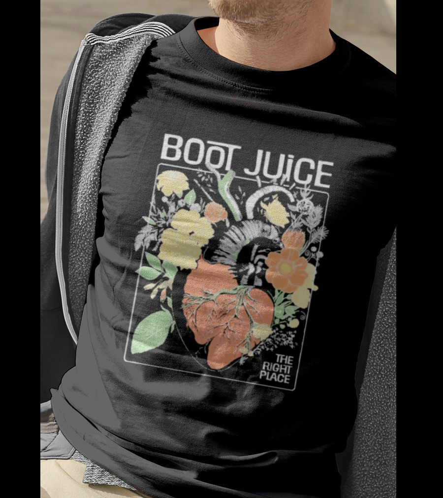 Boot Juice The Right Place Floral Heart Botanical Vintage Style T-Shirt