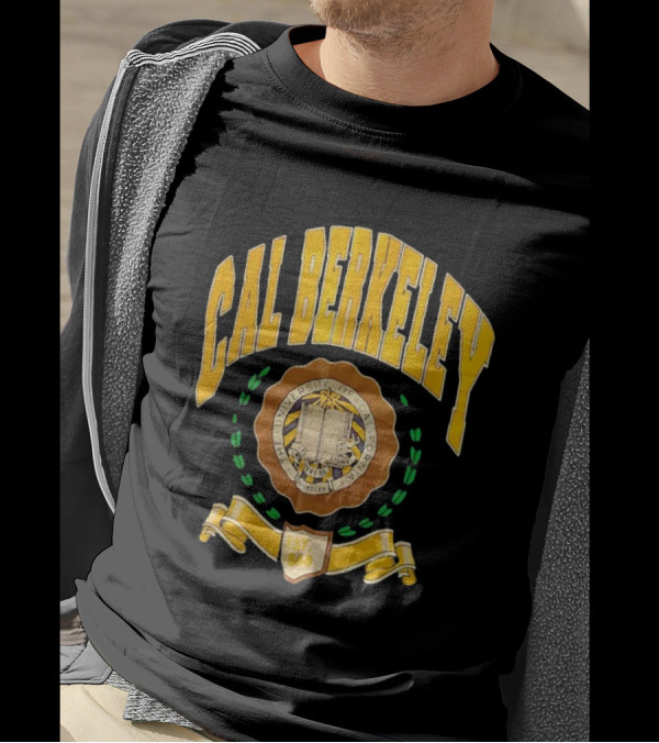 Cal Berkeley University Of California Est 1868 Crest Academic Seal T-Shirt