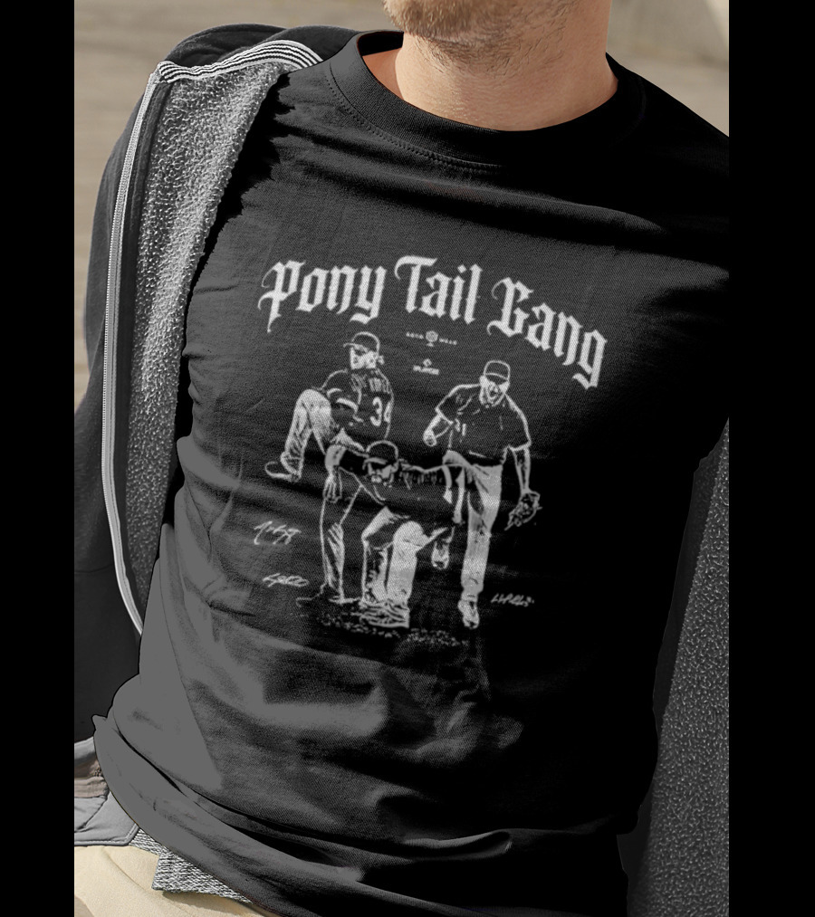 Pony Tail Gang Chicago White Sox Player Signatures T-Shirt