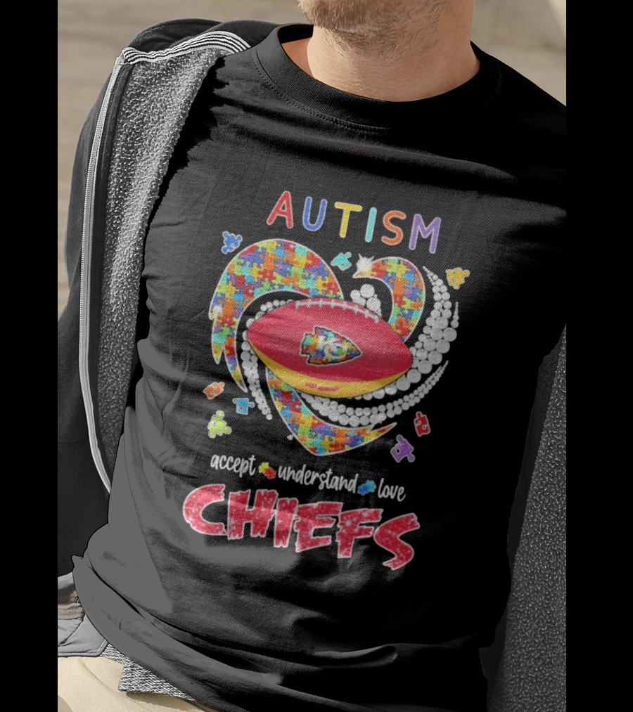 Autism Accept Understand Love Kansas City Chiefs Puzzle Heart T-Shirt