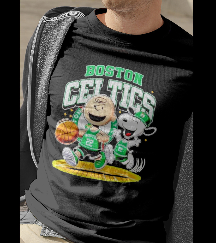 Boston Celtics Charlie Brown Snoopy Basketball Fan Fun T-Shirt