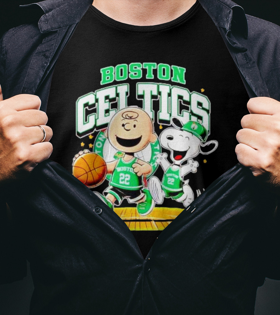 Boston Celtics Charlie Brown Snoopy Basketball Fan Fun T-Shirt