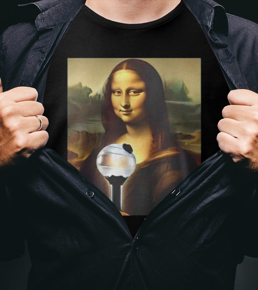 BTS J-hope Mona Lisa Holding ARMY Bomb T-Shirt