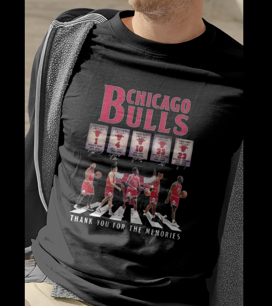 Chicago Bulls Players Walking Thank You For The Memories Signatures 2025 T-Shirt