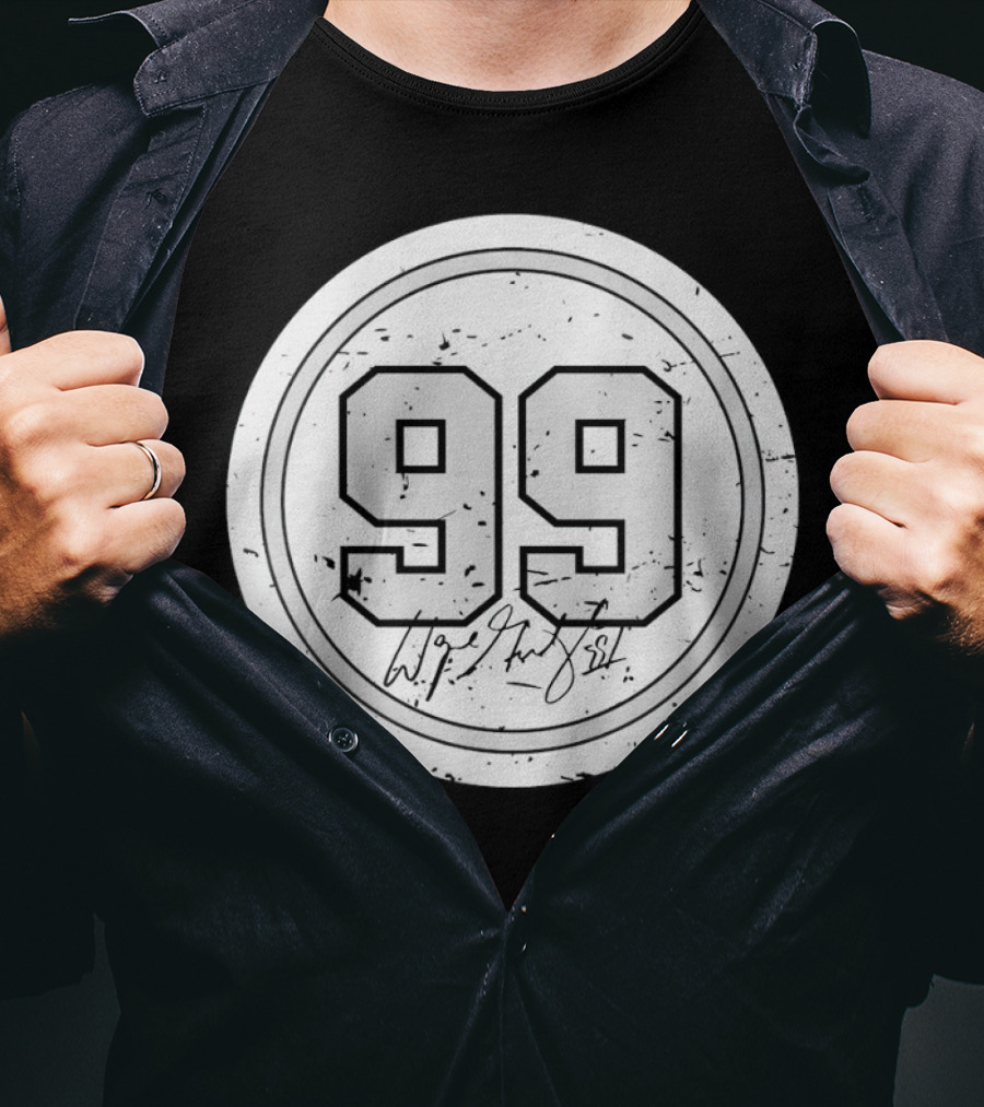 Wayne Gretzky No. 99 Circle Signature Los Angeles T-Shirt