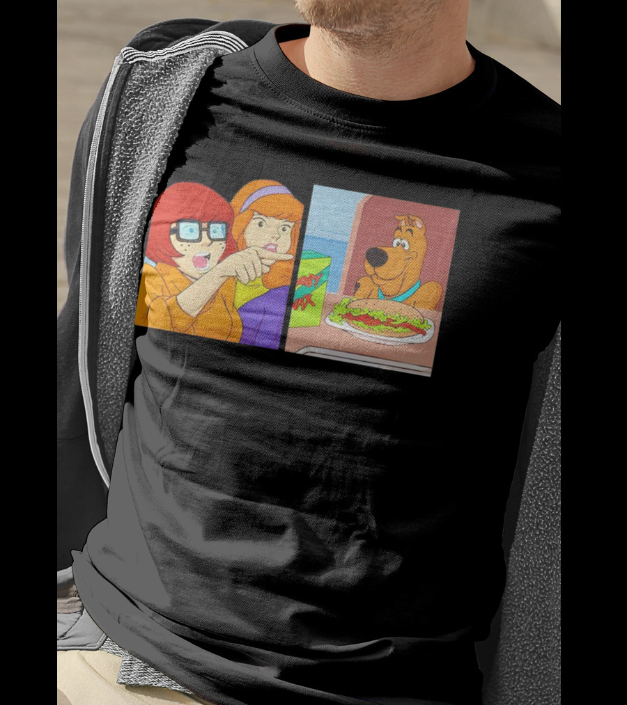 Velma Daphne Scooby-Doo Mystery Incorporated Funny Pizza Reaction T-Shirt