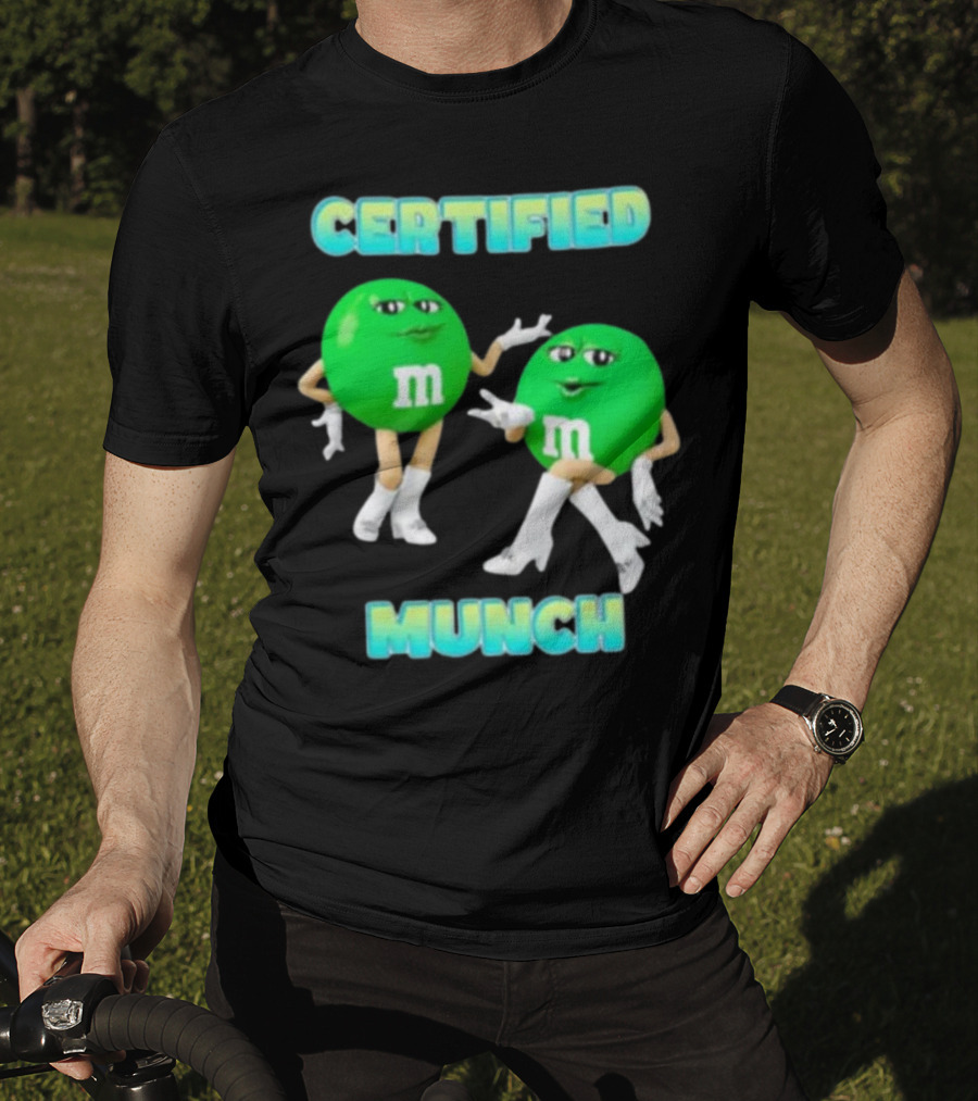 CERTIFIED MUNCH M&M Green Candy Characters Boot Pose T-Shirt