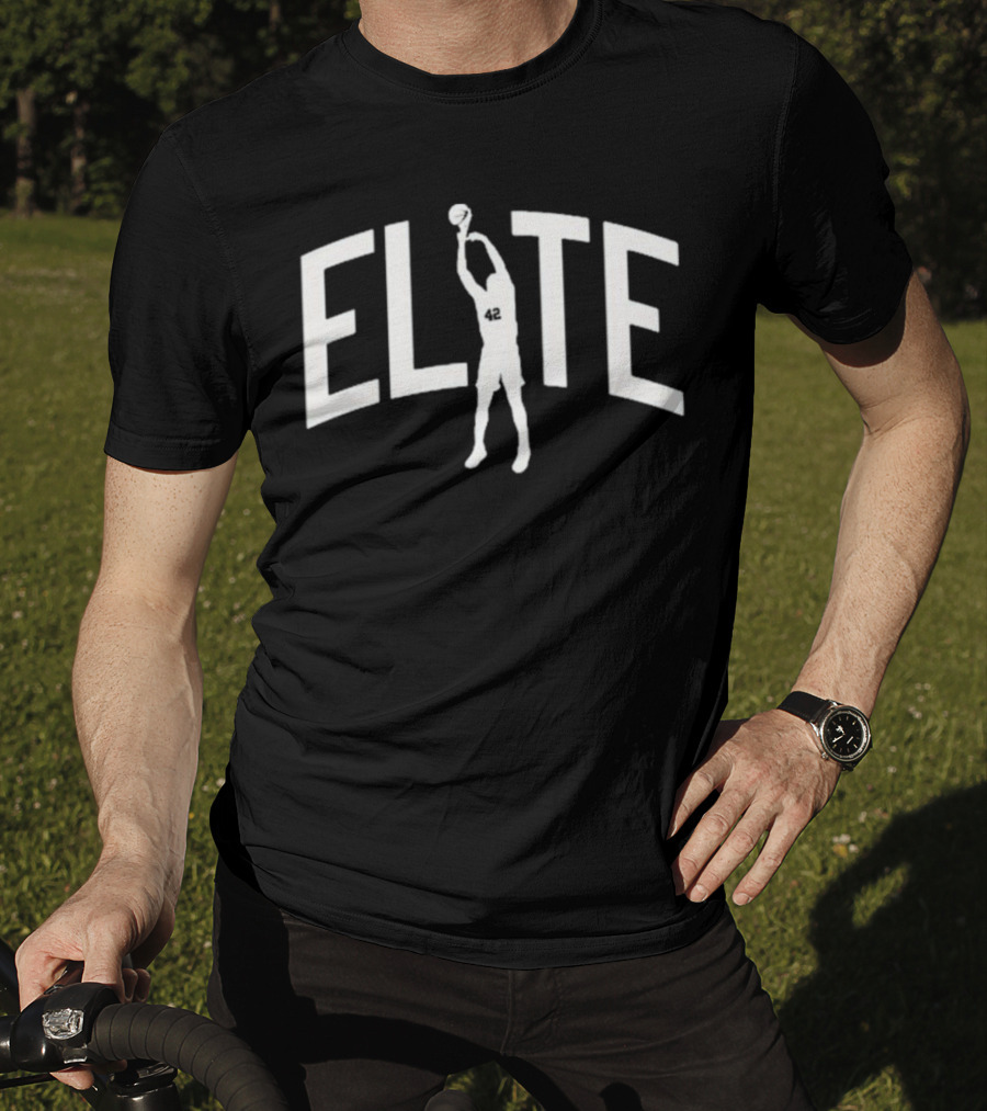 ELITE Shooter Basketball Player Silhouette 42 T-Shirt