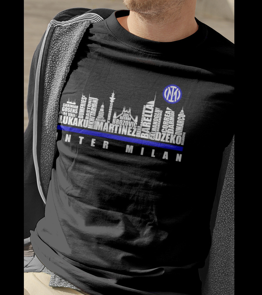 Edizione Limitata Inter Milan Team Skyline Lukaku Martinez Barella Dzeko Brozovic T-Shirt