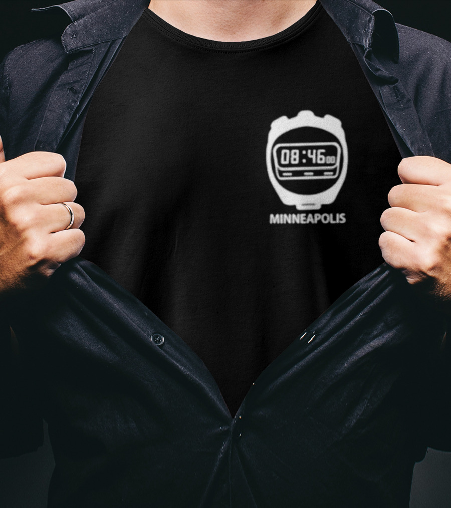 08:46 Stopwatch Symbol Minneapolis T-Shirt