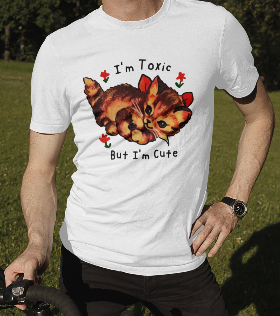 I'm Toxic But I'm Cute Cat With Flowers T-Shirt