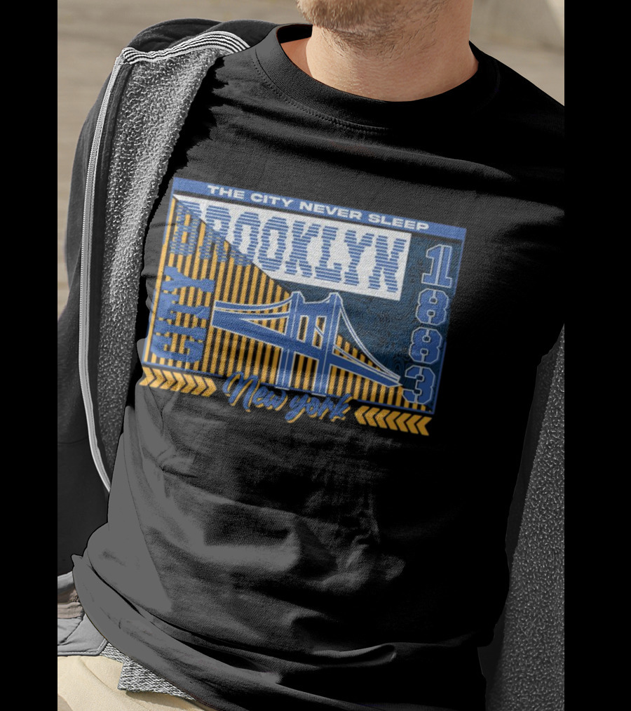 The City Never Sleep Brooklyn New York 1883 Bridge T-Shirt