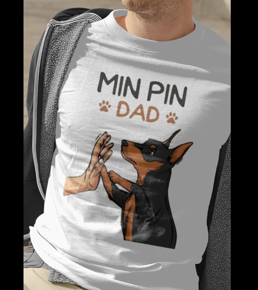 MIN PIN DAD Father's Day Dog Paw T-Shirt
