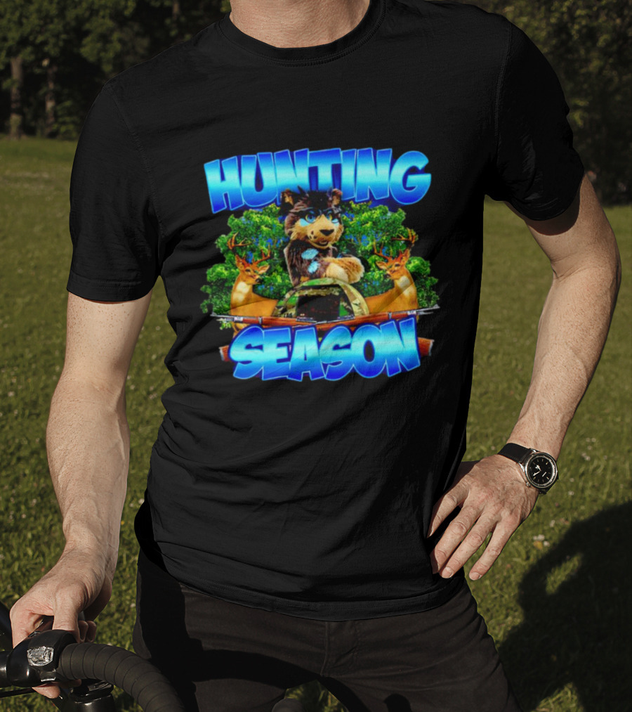 Hunting Season Wolf And Deer Forest Scene T-Shirt