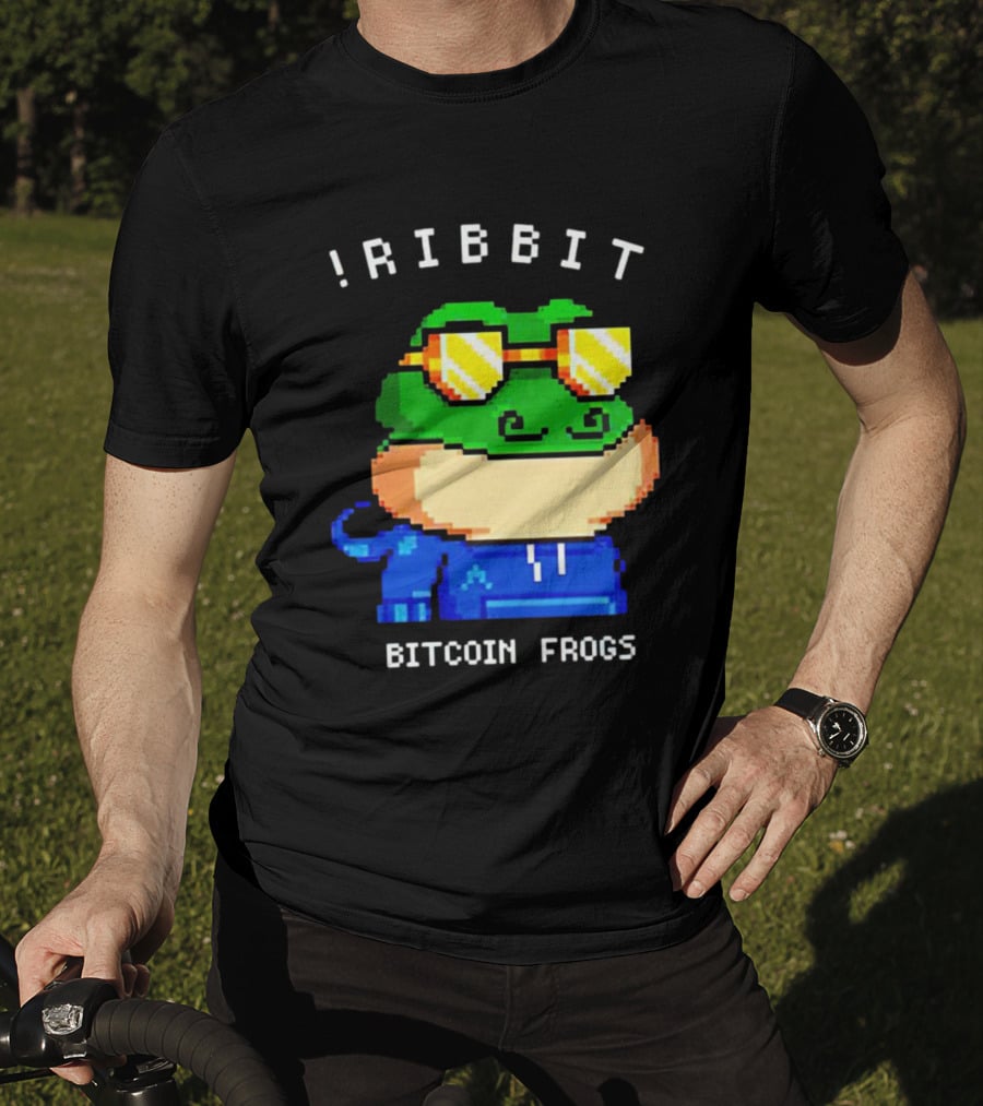 Ribbit Bitcoin Frogs Pixel Art Frog With Sunglasses T-Shirt