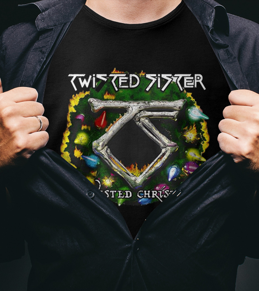 Twisted Sister A Twisted Christmas Holiday Wreath With Bones And Ornaments T-Shirt