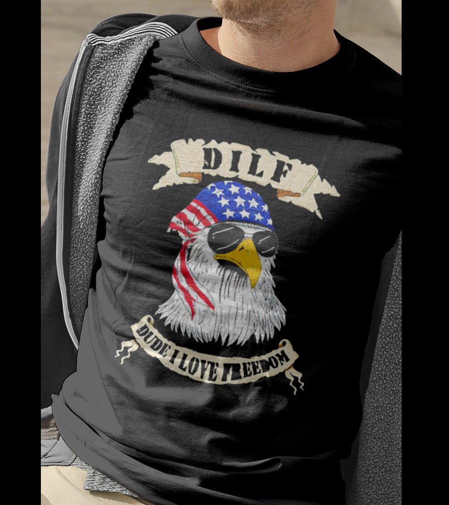 Dilf Eagle Dude I Love Freedom USA Bandana Sunglasses Effort T-Shirt