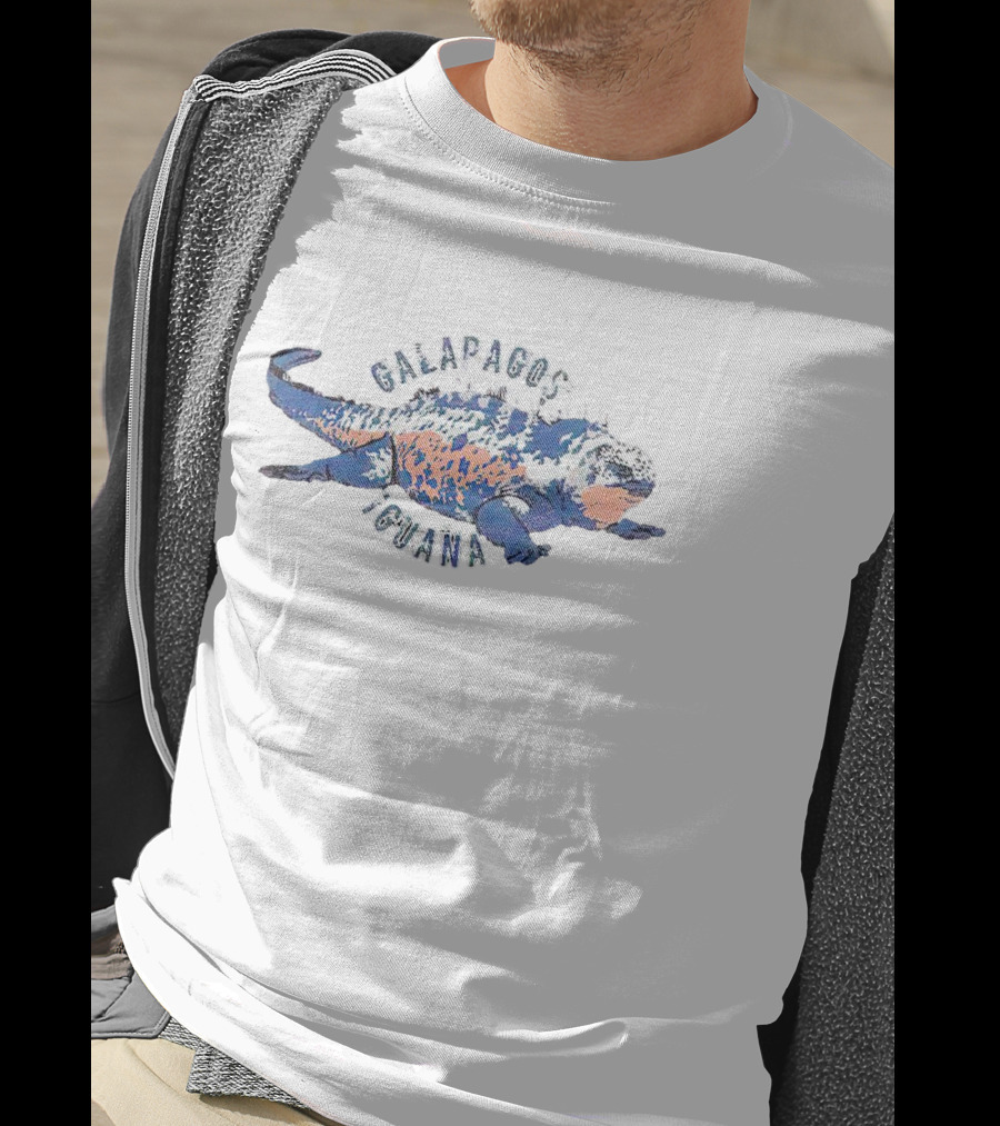 Galapagos Iguana Vintage Style Wildlife T-Shirt