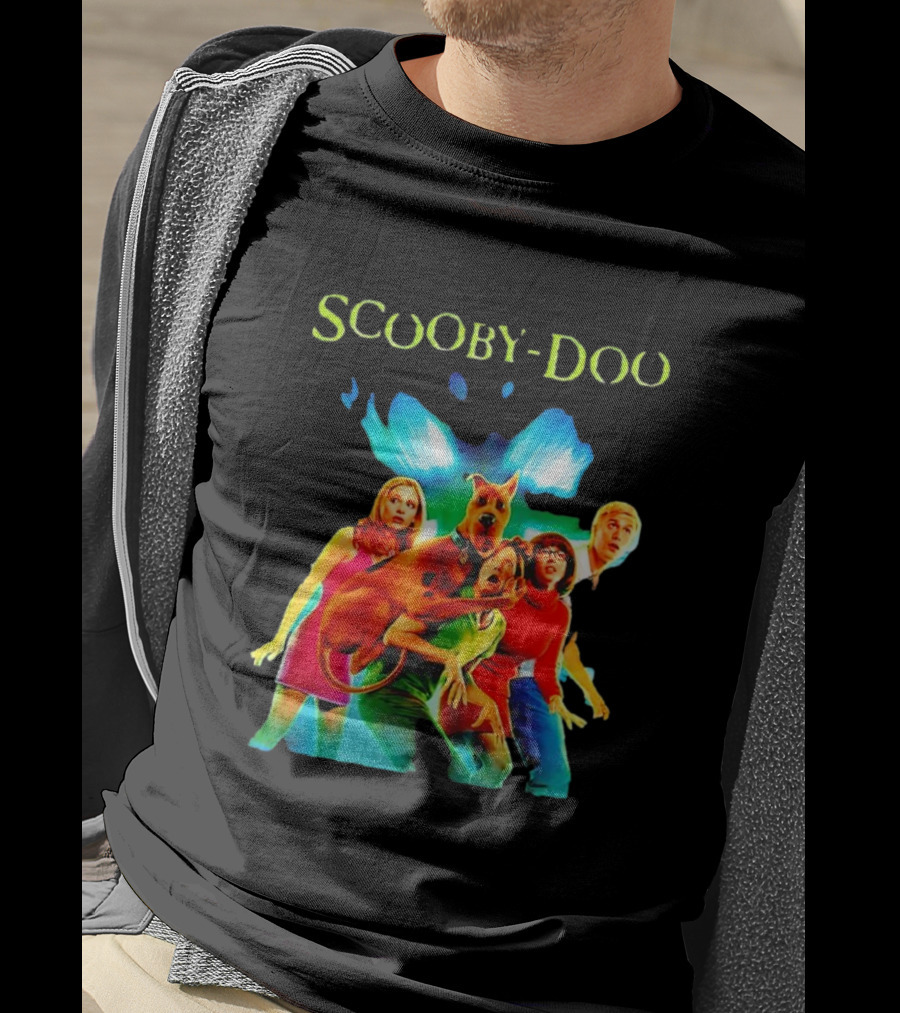 Scooby-Doo With Mystery Inc Group Vibrant Scene T-Shirt