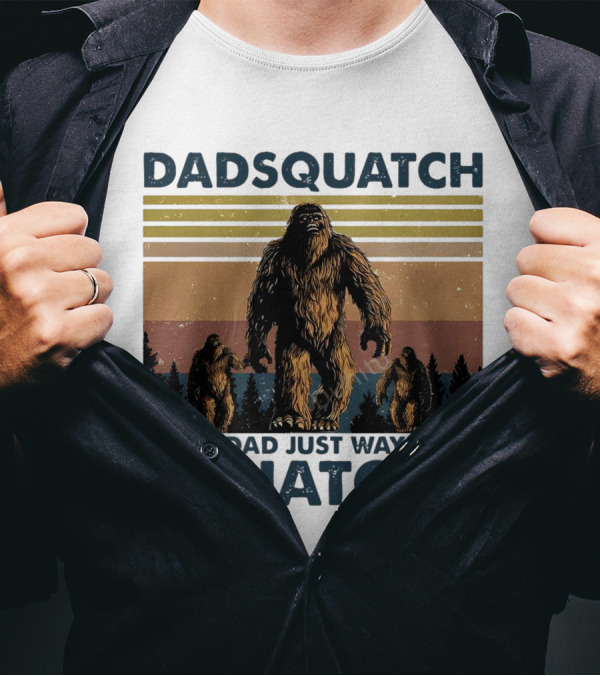 Dadsquatch Like A Dad Just Way More Squatchy Vintage Father's Day Retro Sunset T-Shirt