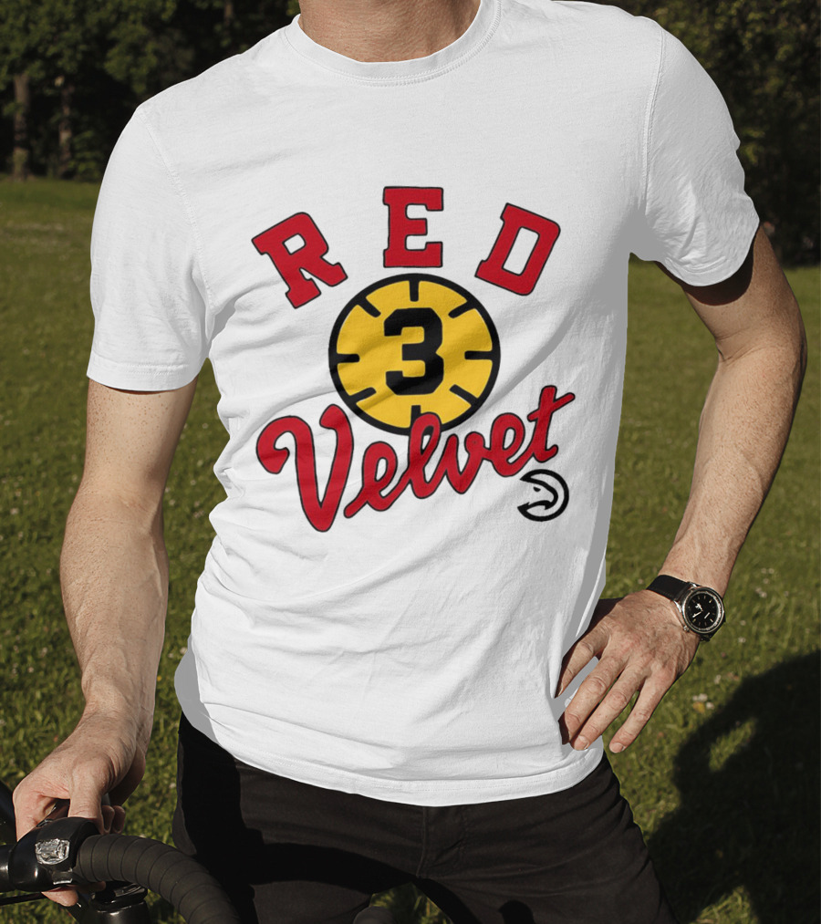Kevin Huerter Red Velvet 3 Basketball Clock T-Shirt