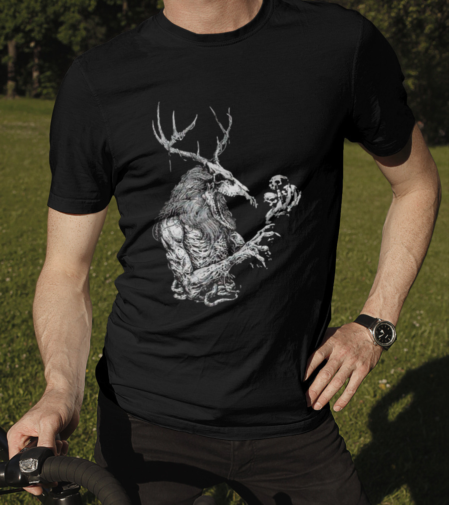 Wendigo Antlered Skull Creature Grasping Skulls T-Shirt