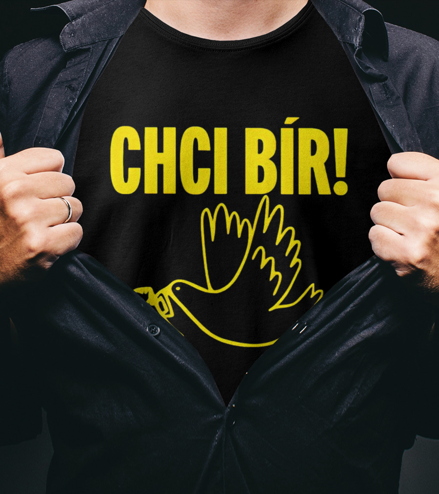 CHCI BÍR Beer Dove With Mug T-Shirt