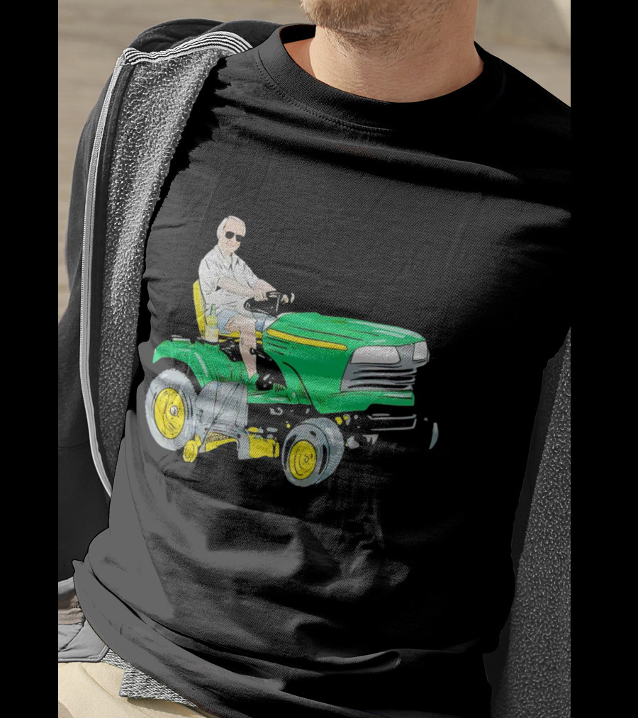 George Jones No Show Jones Riding Green Tractor T-Shirt