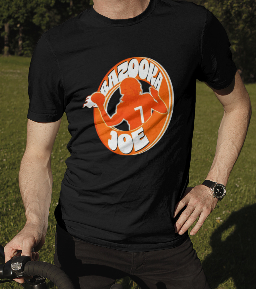Bazooka Joe Tennessee Vols Silhouette With Number 7 Football Player T-Shirt