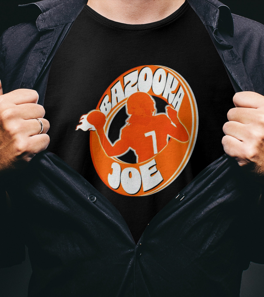Bazooka Joe Tennessee Vols Silhouette With Number 7 Football Player T-Shirt