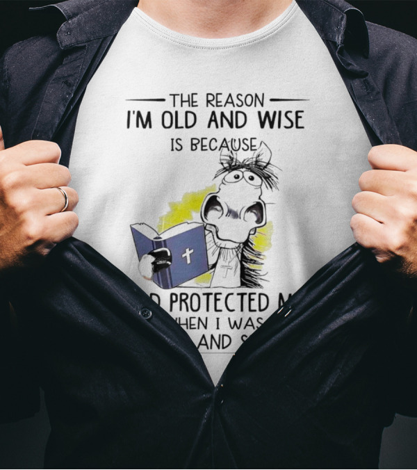 The Reason I'm Old And Wise Is Because God Protected Me When I Was Young And Stupid Cow Cartoon Reading Bible T-Shirt