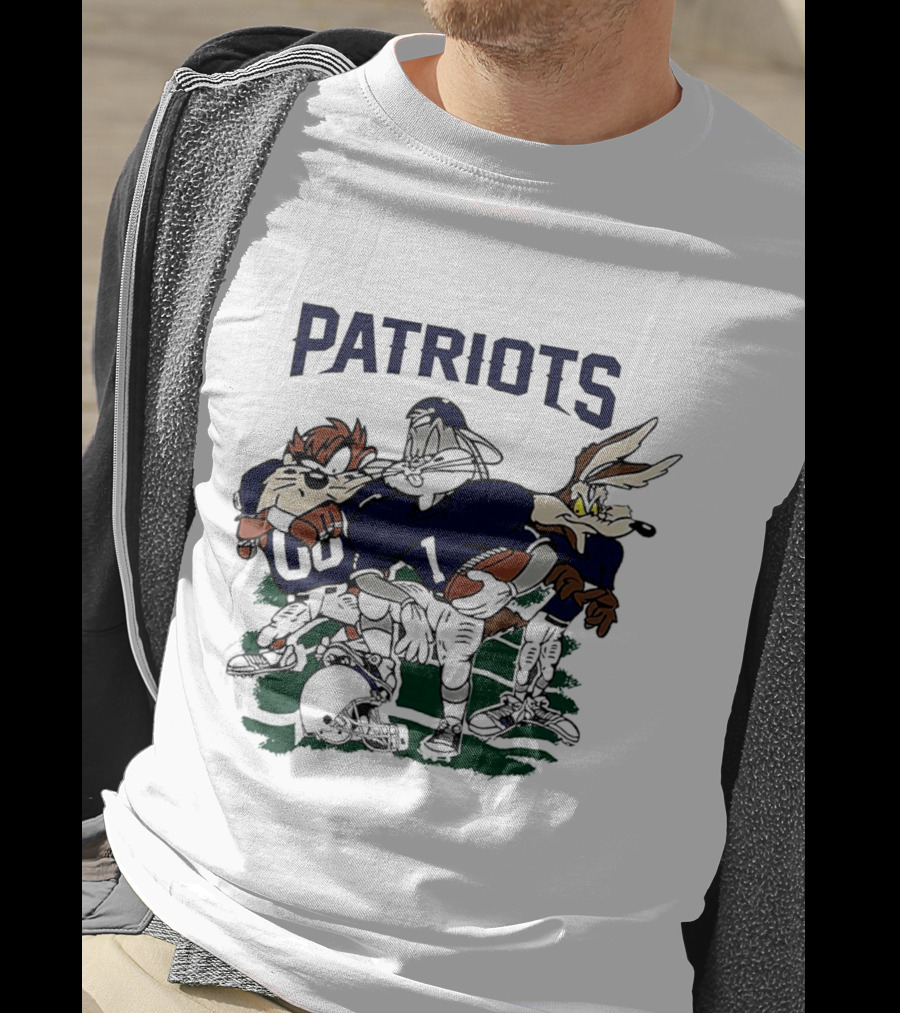 Patriots Looney Tunes Characters In Football Gear T-Shirt