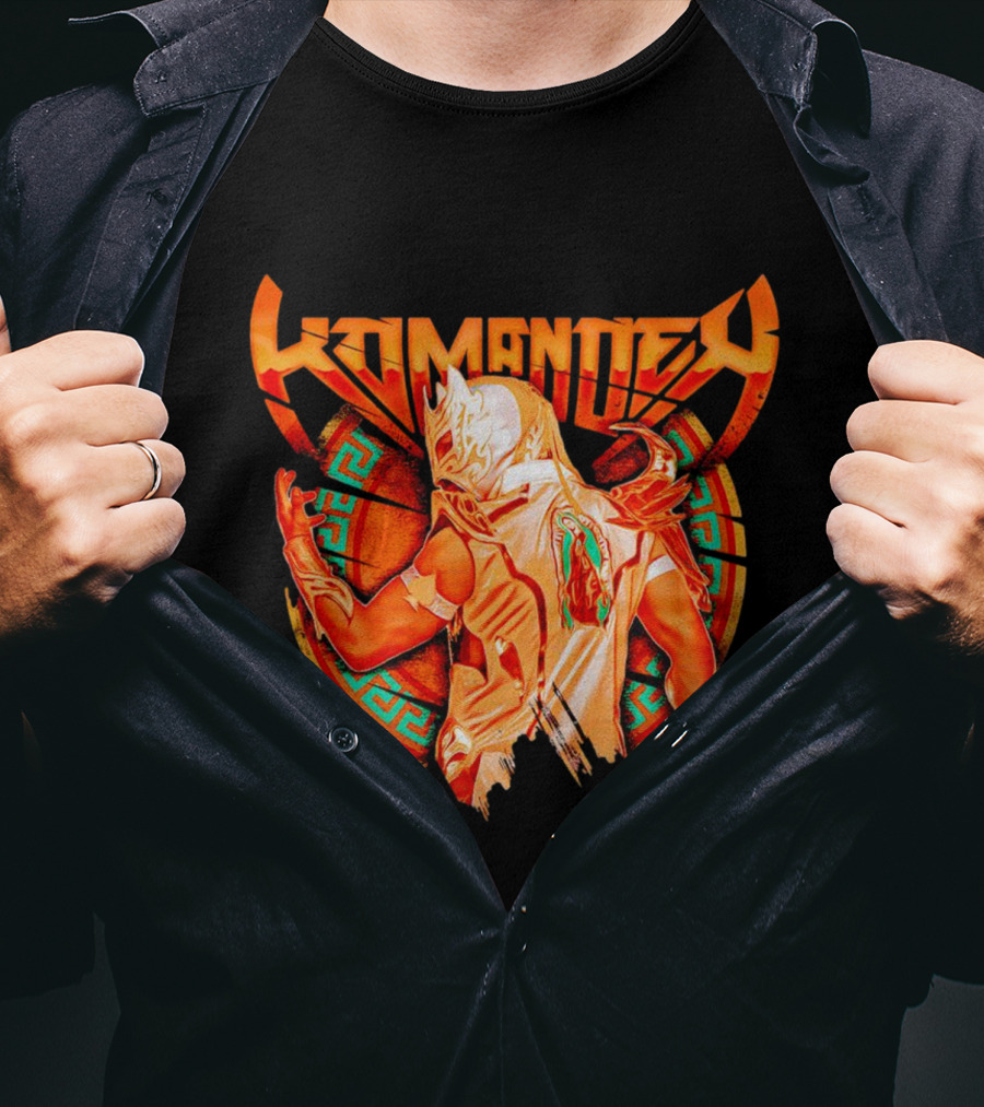 Kommander El As Del Espacio Guerrero Con Máscara Y Tatuaje Espiral Colorido T-Shirt