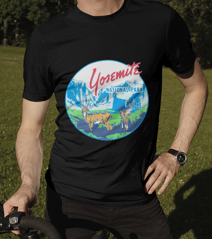 Yosemite National Park Scenic Wildlife With Deer T-Shirt