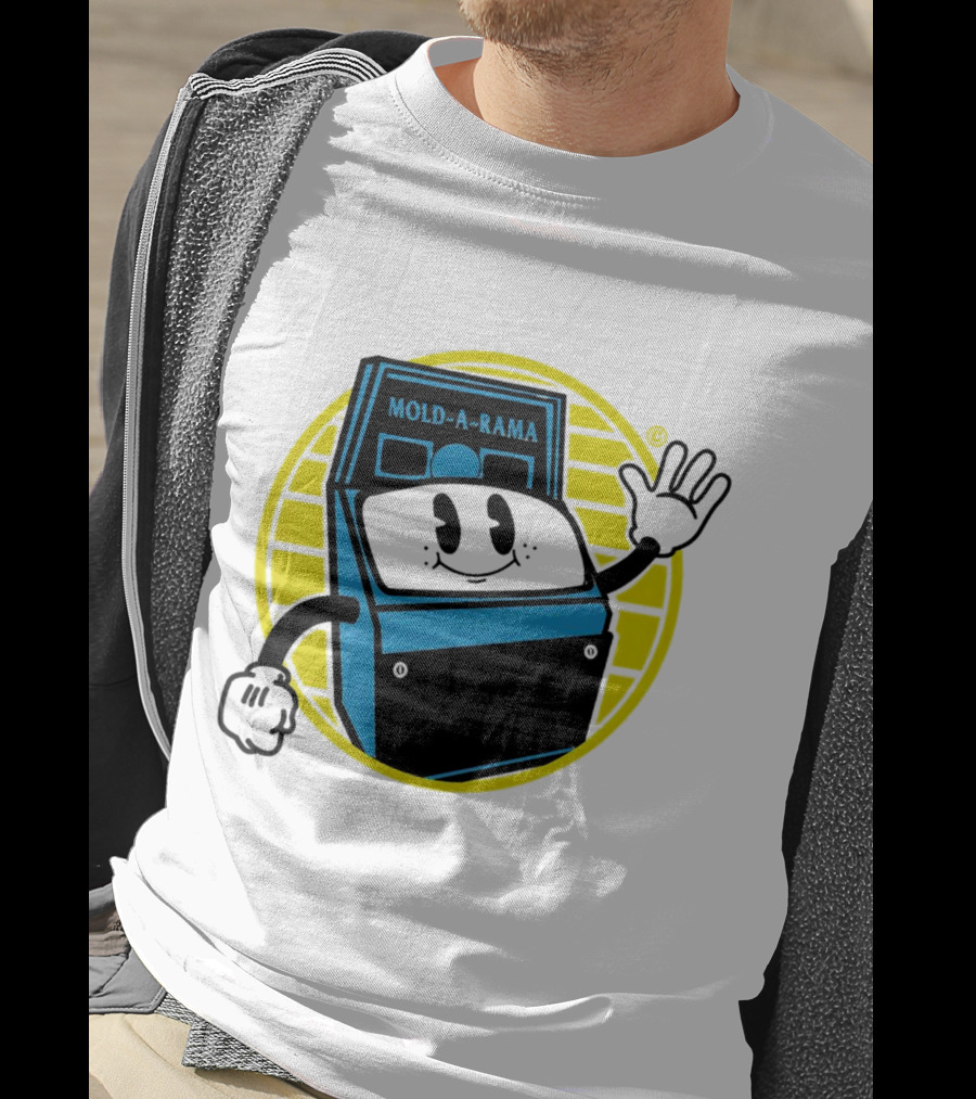 Mold-A-Rama Smiling Machine Icon With Yellow Circle Background T-Shirt