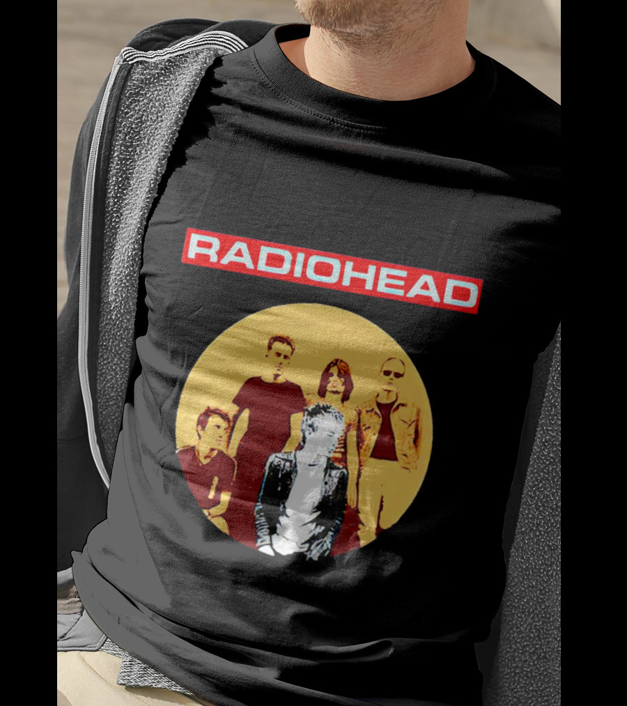 RADIOHEAD Band Members Vintage Circle T-Shirt