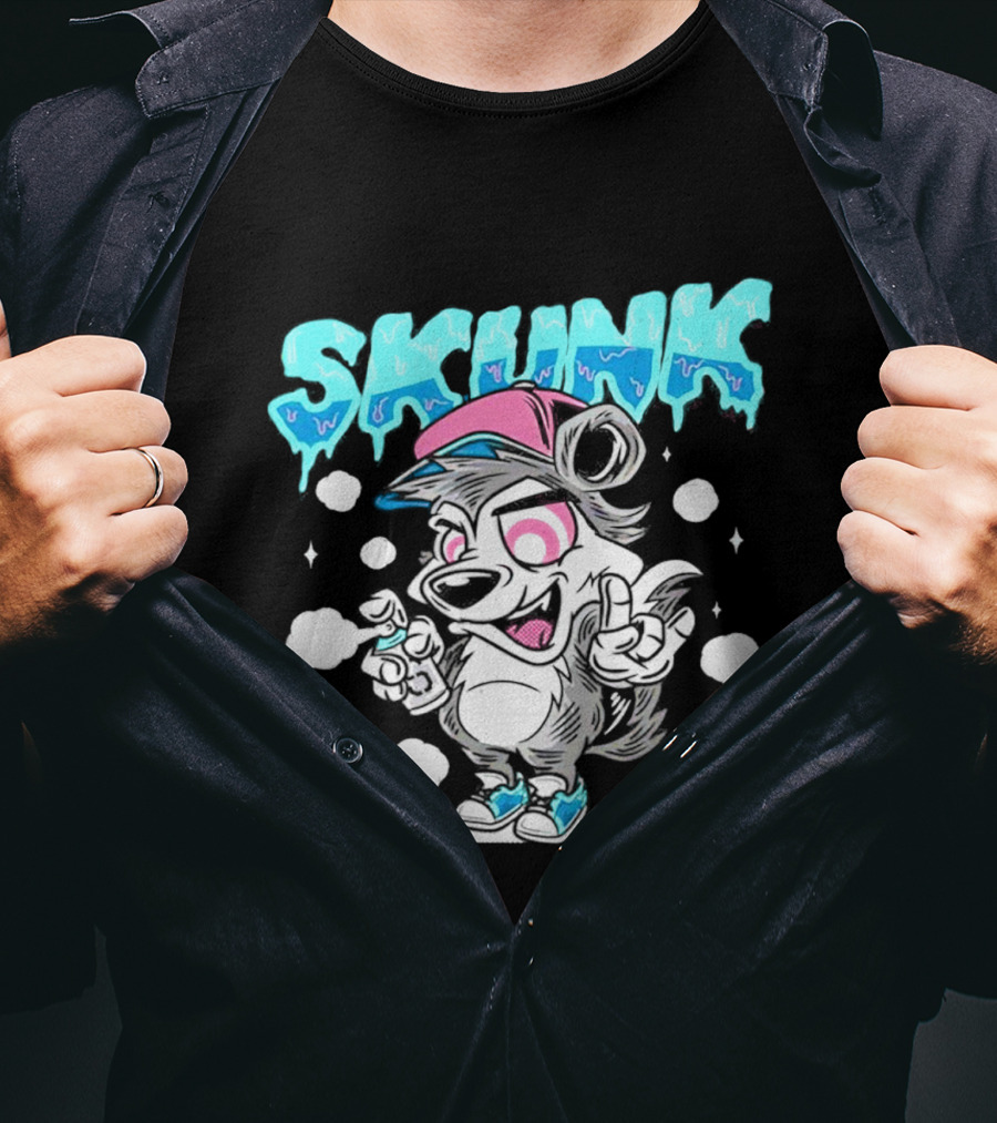 Skunk Grafiti Cartoon Hip Hop Character With Cap And Spray Paint T-Shirt