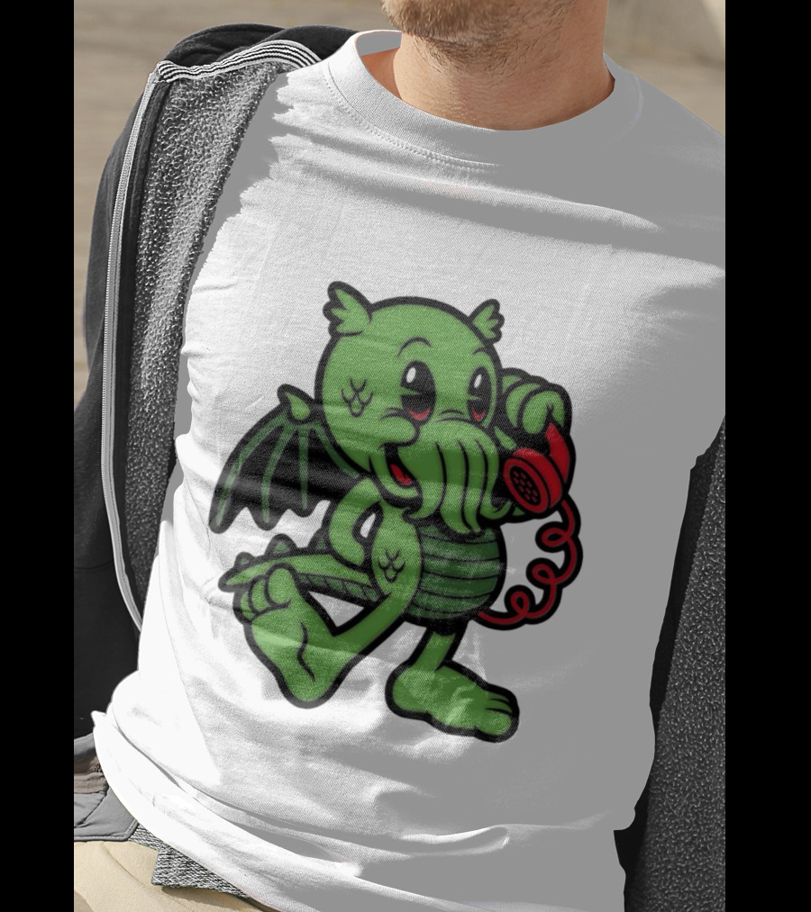 Chubby Cthulhu Phone Call Cartoon With Red Retro Telephone T-Shirt