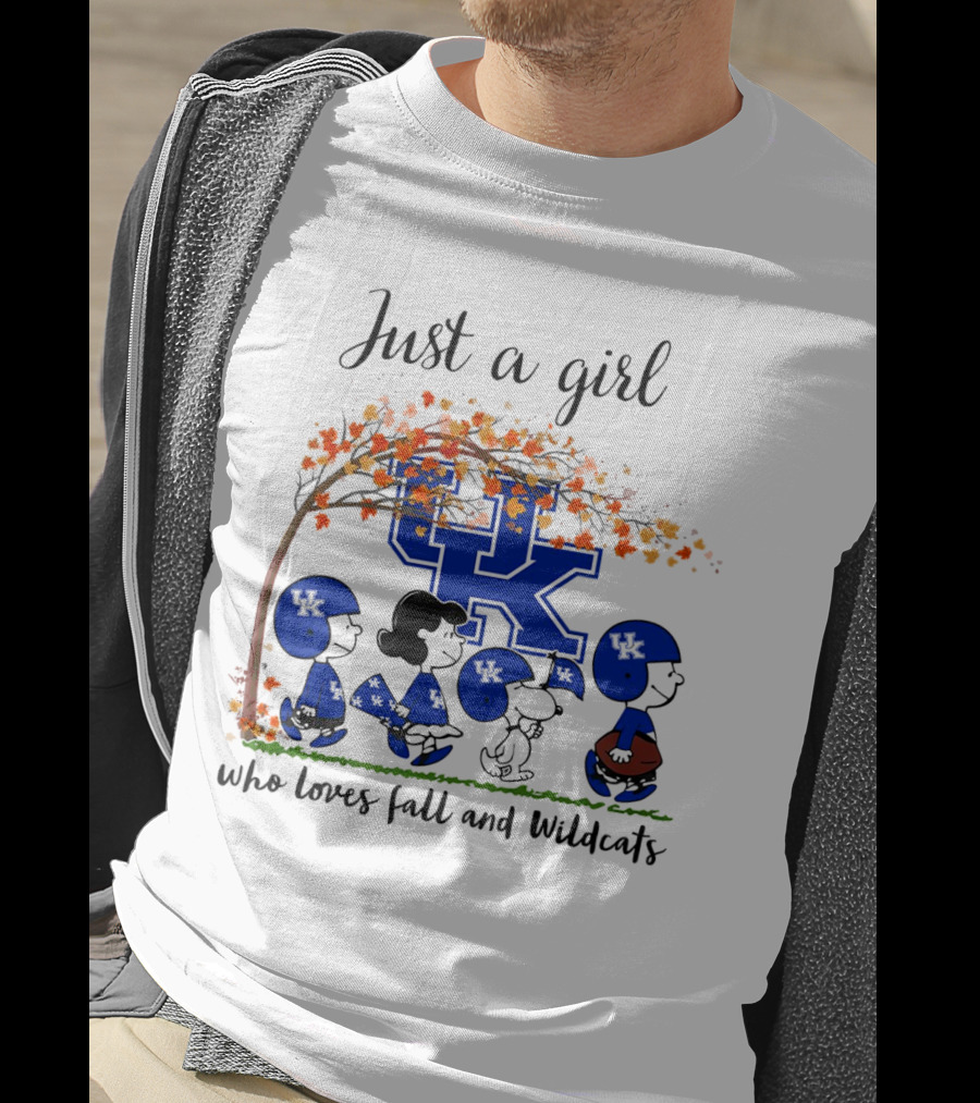 Just A Girl Who Loves Fall And Wildcats UK Peanuts Cartoon T-Shirt